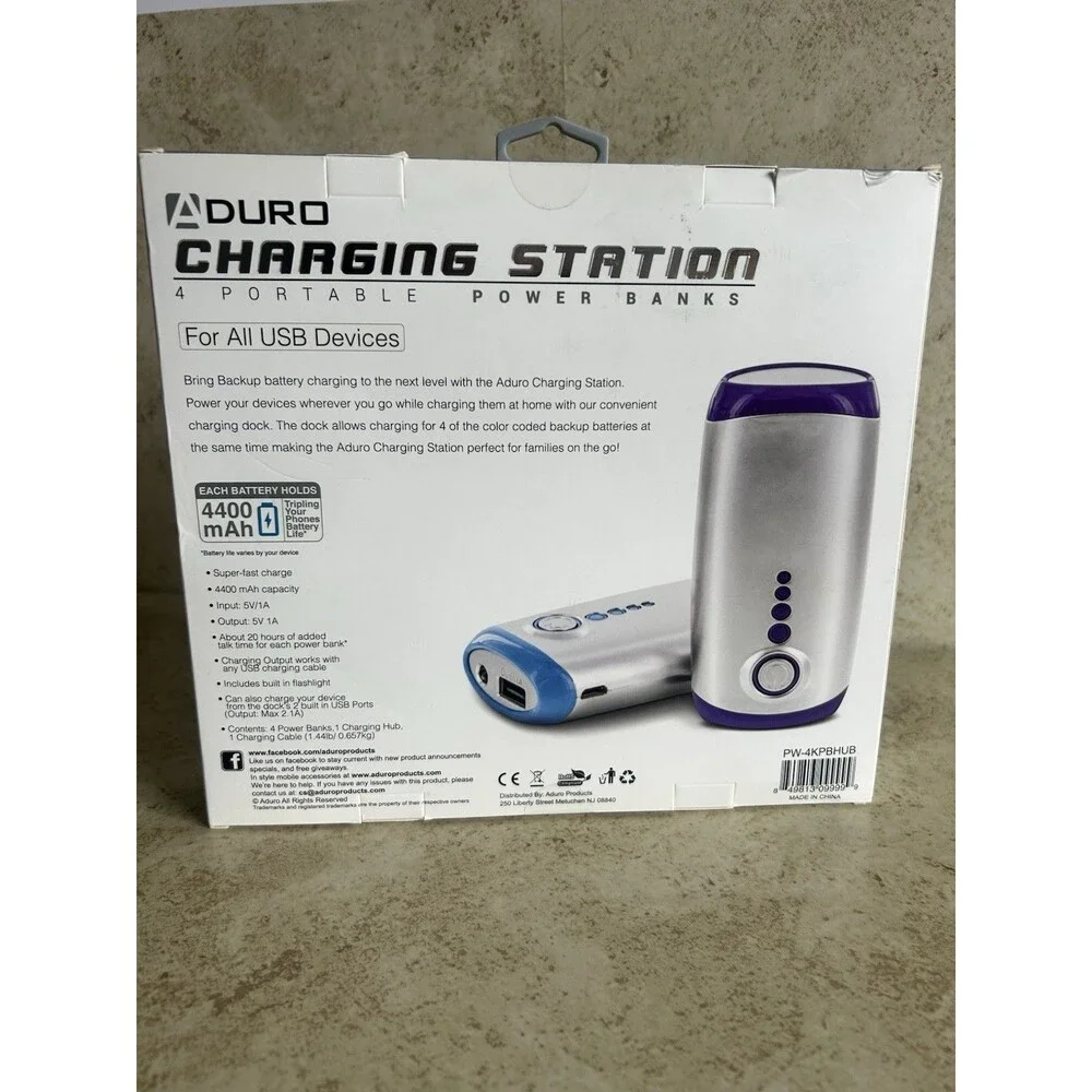 Aduro Charging Station - 4 Portable Power Banks Docking Station 4400mAh Each